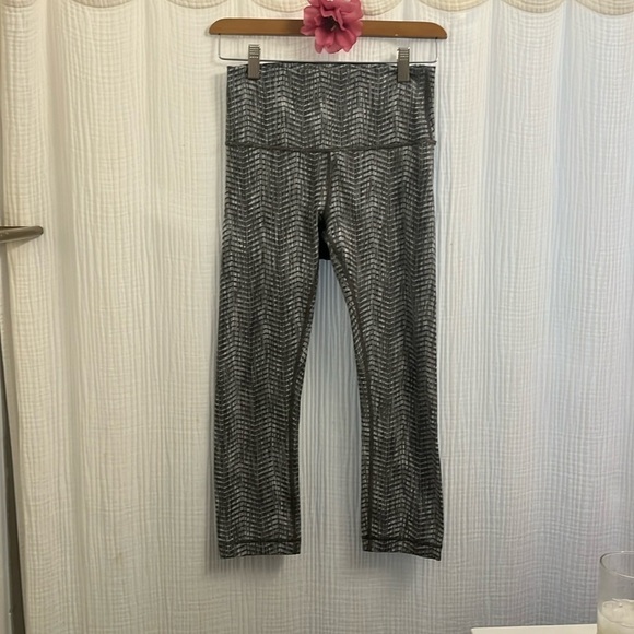 lululemon athletica Pants - Lulu Lemon Wunder Under pants